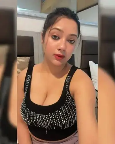 Call Girls Service Mahudha