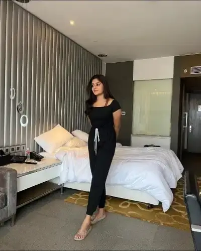 Mahudha Call Girl Service