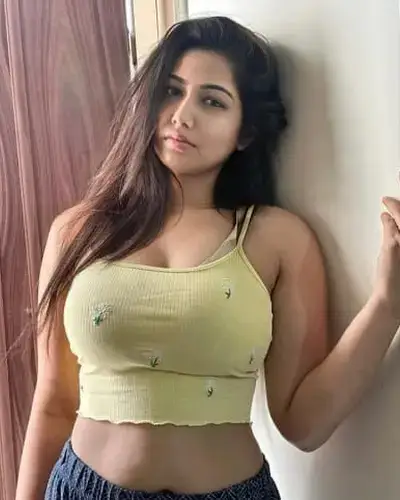 Escorts Mahudha